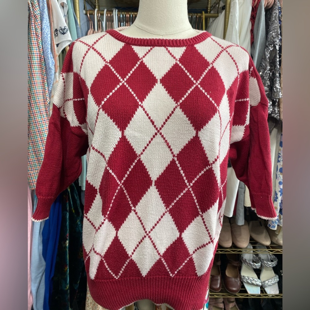 Liz Claiborne Collection Women's Red Short Sleeve Argyle Sweater Med